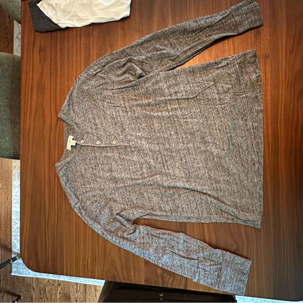 Long sleeved shirt